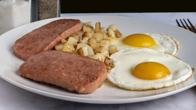 spam with eggs home fries