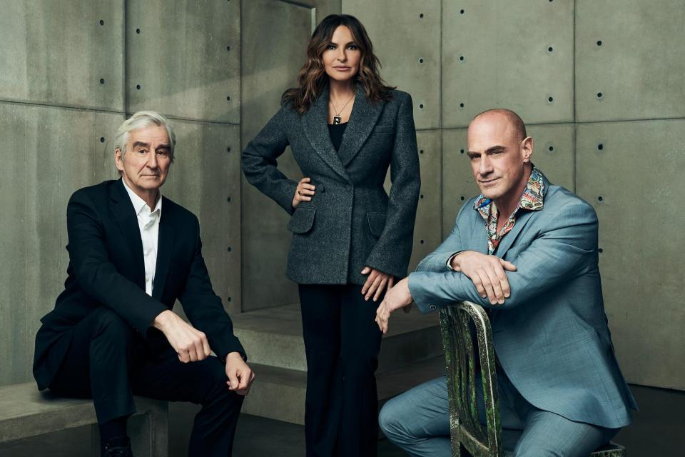 Law and Order Crossover event Law &amp; Order Press Day -- Pictured: (l-r) Law &amp; Order" ; Sam Waterston, Law &amp; Order: Special Victims Unit; Mariska Hargitay, Law &amp; Order: Organized Crime; Chris Meloni