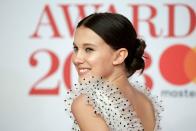 Sie ist nicht nur unter Teenies gefragt: Millie Bobby Brown schaffte es sogar schon auf die "Time 100 List" der einflussreichsten Personen der Welt - neben Donald Trump, Elon Musk und Oprah Winfrey. Die 15-Jährige Unicef-Botschafterin ist das Gesicht der Netflix-Serie "Stranger Things", modelt und zählt 30 Millionen Instagram-Abonnenten.