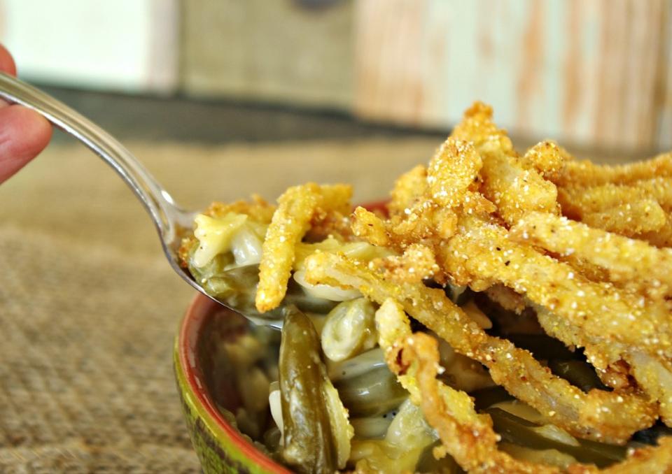 <p>Shea Goldstein</p><p>Orozo adds another element to the already delicious concoction of green beans doused in a cajun-spiked creamy of chicken sauce topped with crunchy fried onion strings. </p><p><strong>Get the recipe: </strong><a href="/842519/sheagoldstein/white-cheddar-green-bean-orzo-casserole-with-fried-onions-strings/" data-ylk="slk:White Cheddar Green Bean Orzo Casserole with Fried Onion Strings;elm:context_link;itc:0;sec:content-canvas" class="link "><strong>White Cheddar Green Bean Orzo Casserole with Fried Onion</strong> Strings</a></p>