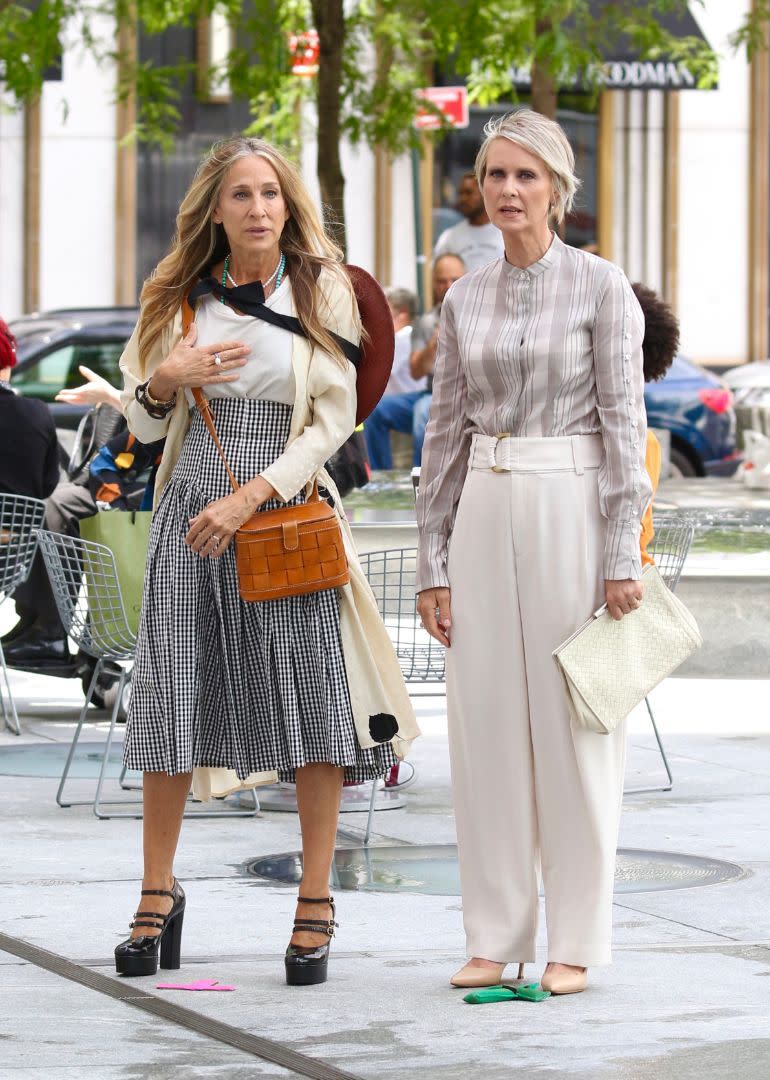 Sarah Jessica Parker and Cynthia Nixon on location of “Sex and the City” reboot, New York, July 9. - Credit: MEGA