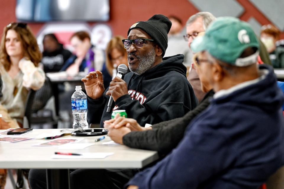 Derrick Quinney, who attended Sexton for one year, speaks during a rebranding community meeting on Wednesday, Sept. 28, 2022, at Sexton High School.