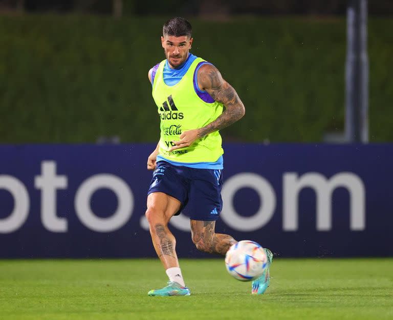 Rodrigo De Paul en el entrenamiento de la Selección Argentina