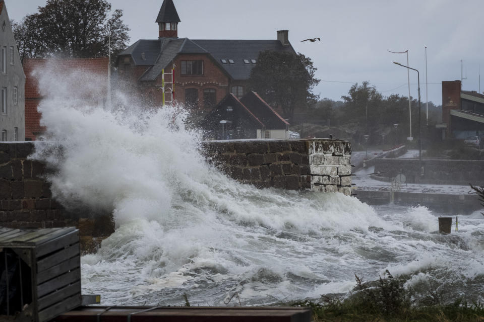 Strong gusts of wind on the island of Bornholm's northern coast in Allinge, Denmark, Friday Oct. 20 2023. Danish Meteorological Institute has warned of storm-force winds on Bornholm. (Pelle Rink/Ritzau Scanpix via AP)