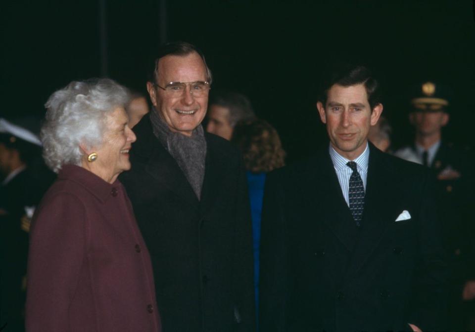 prince charles arrives at camp david to have dinner with the bushes