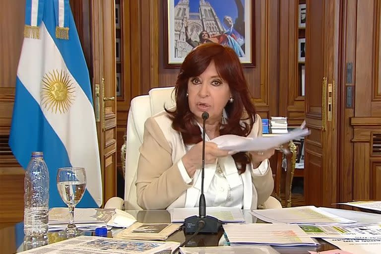 Cristina Kirchner hizo hoy una defensa pública frente a sus acusaciones en la causa Vialidad