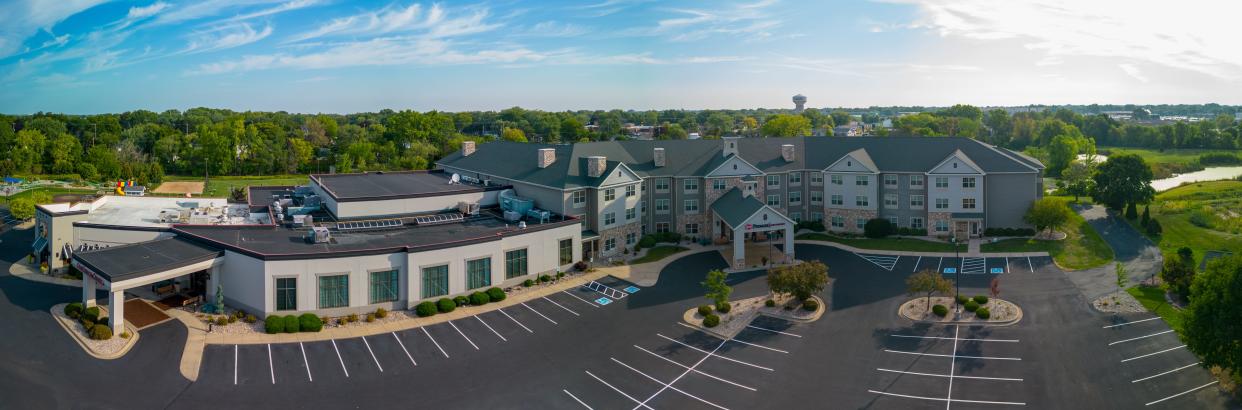 Bridgewood Resort Hotel & Conference Center in Neenah will add 40 rooms, bring its total to 135 rooms.