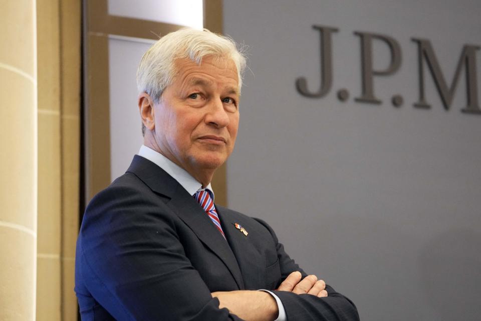 El CEO de JP Morgan, Jamie Dimon, en un evento en París en 2021. (Foto: Michel Euler / POOL / AFP via Getty Images)