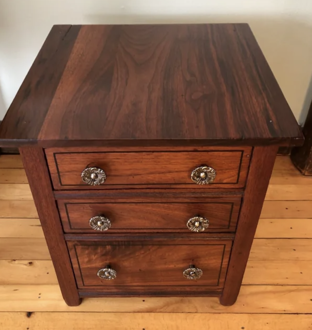 Reddit screenshot of an impressively renovated nightstand.