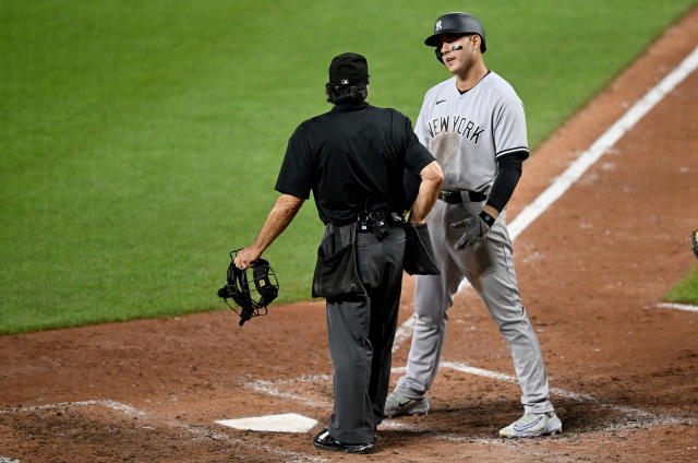 What happened to Anthony Rizzo? Yankees slugger exits game against  Athletics early
