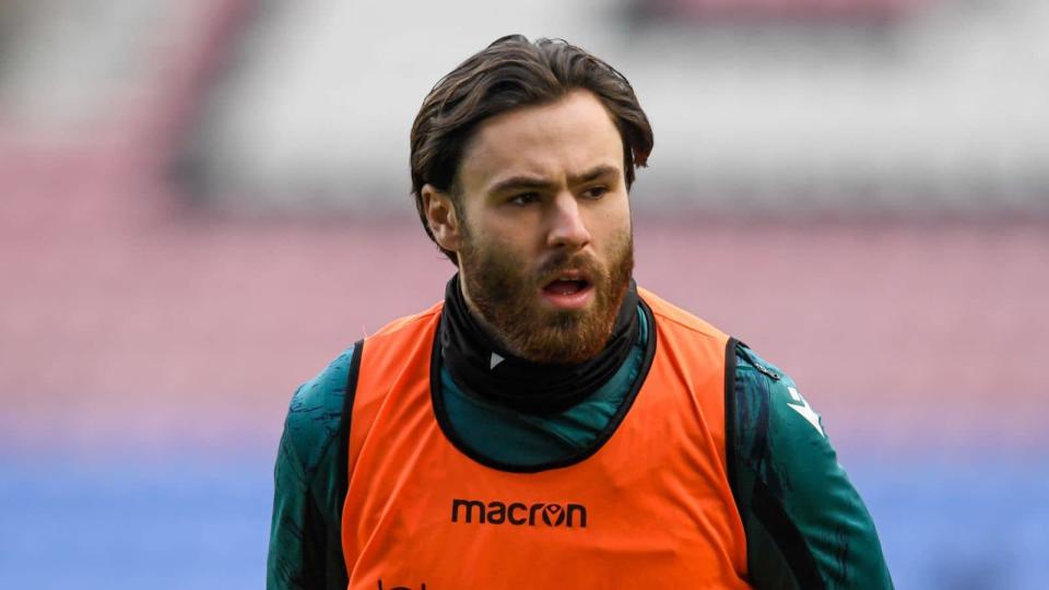 Ben Bretton Diaz, Blackburn, se prepara antes del juego de campeonato Credit: PA Images