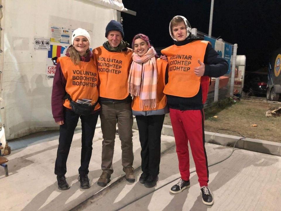 Dr. Jon Geller, second from left, feels inspired by all the volunteers from around the world coming together to help during the crisis in Ukraine. (Courtesy of The Street Dog Coalition)