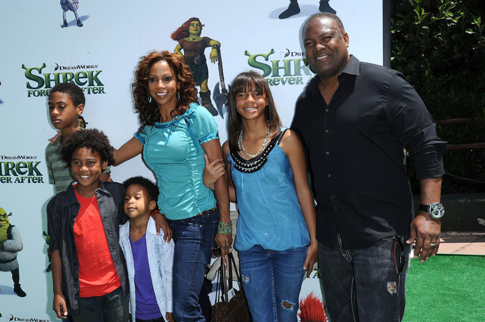 Shrek Forever After LA Premiere 2010 Holly Robinson Peete