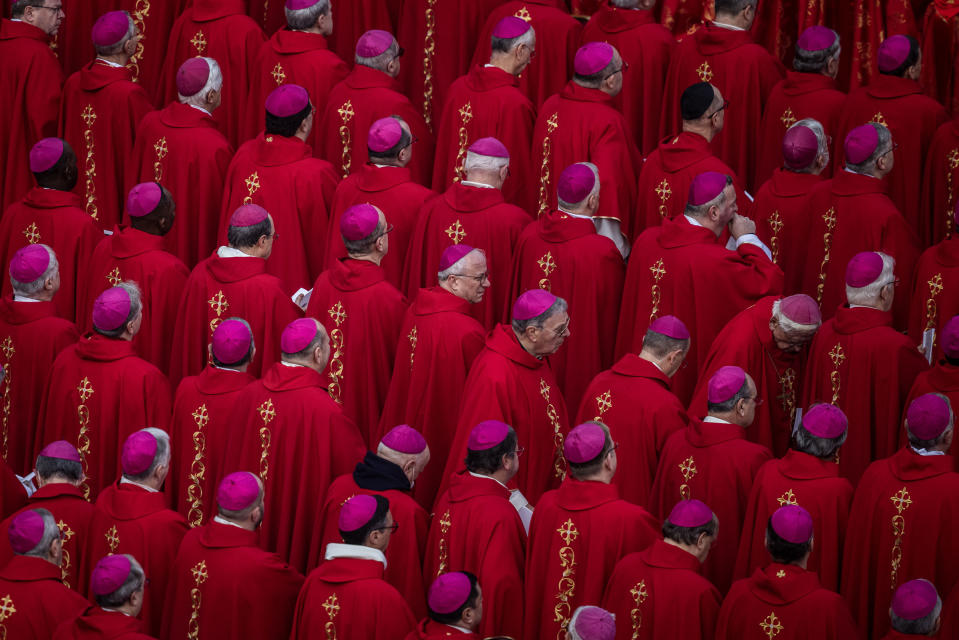 Church dignitaries attend the public funeral Mass for Pope Emeritus Benedict XVI in St. Peter’s Square.<span class="copyright">Oliver Weiken—dpa/picture alliance/Getty Images</span>