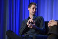 <p>Evan Spiegel. Il nuovo “golden boy” della Silicon Valley, fondatore di Snapchat, si concede un’attività un po’ più costosa rispetto ai colleghi: giri in elicottero. (Photo by Larry Busacca/Getty Images for Time Inc) </p>