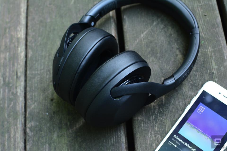 Sony's WH-XB900N offer more bass for less money than the WH-1000XM3, but the pricier headphones are the better option for most people. 