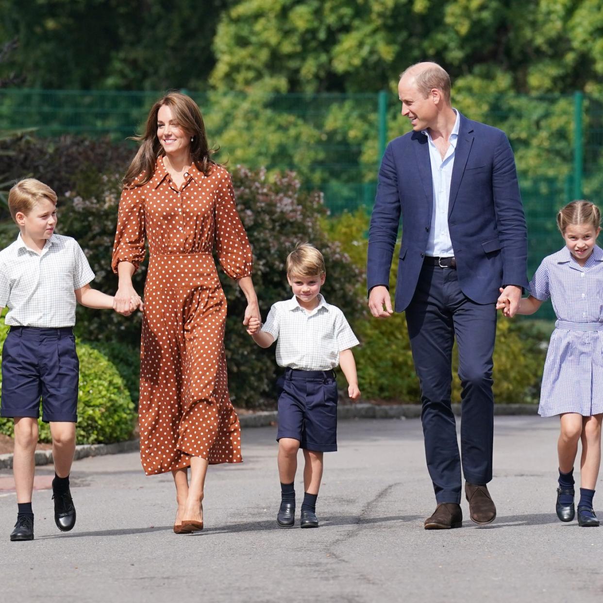  Prince William, Kate Middleton, Prince George, Princess Charlotte, Prince Louis 