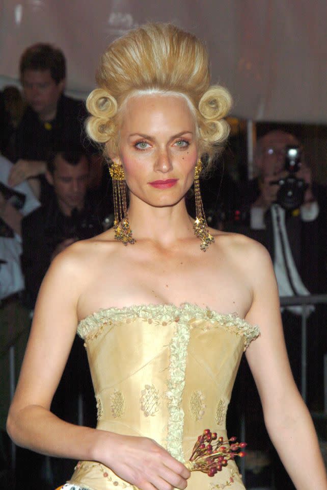 Amber Valletta at the Met Gala, 2004