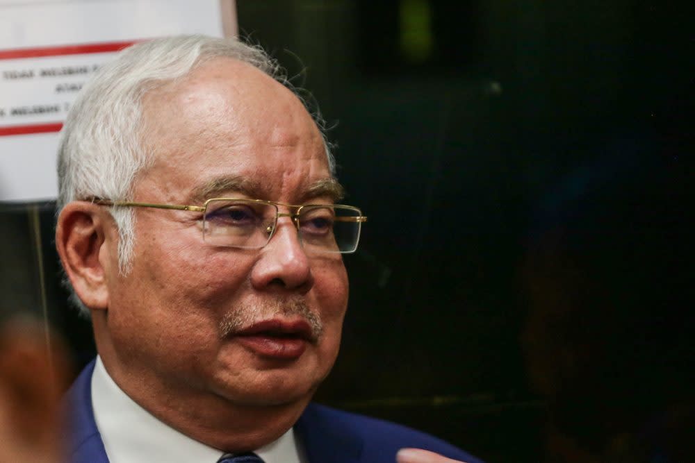 Datuk Seri Najib Razak today has named Pakatan Harapan (PH) politicians whom he liked and disliked. ― Picture by Firdaus Latif