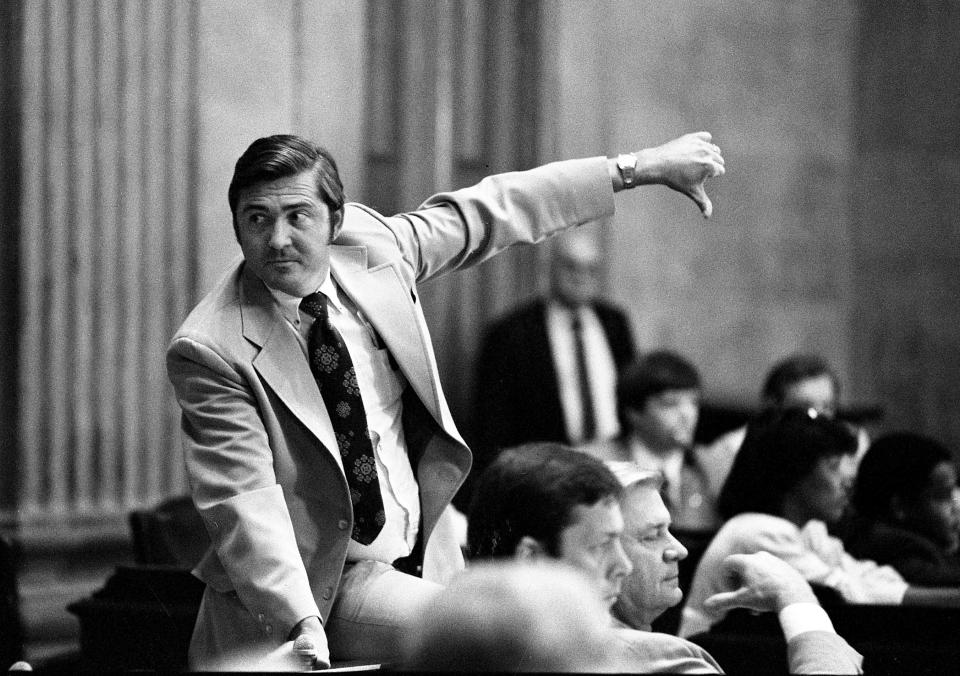 Rep. Frank Buck, D-Dowelltown, tries to rally opposition to a motion by Rep. Steve Cobb, D-Nashville, during debate on the proposed mandatory seat belt law May 1, 1985.