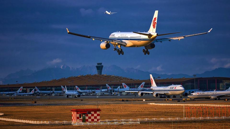 中國喊話希望台灣恢復海上及空中客運直航，並恢復開通天津等30個航點。翻攝中國國際航空臉書