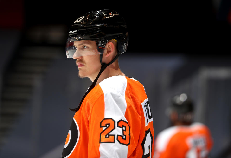 TORONTO, ONTARIO - SEPTEMBER 01: Oskar Lindblom #23 of the Philadelphia Flyers attends warm ups before playing against the New York Islanders in Game Five of the Eastern Conference Second Round during the 2020 NHL Stanley Cup Playoffs at Scotiabank Arena on September 01, 2020 in Toronto, Ontario. (Photo by Chase Agnello-Dean/NHLI via Getty Images)