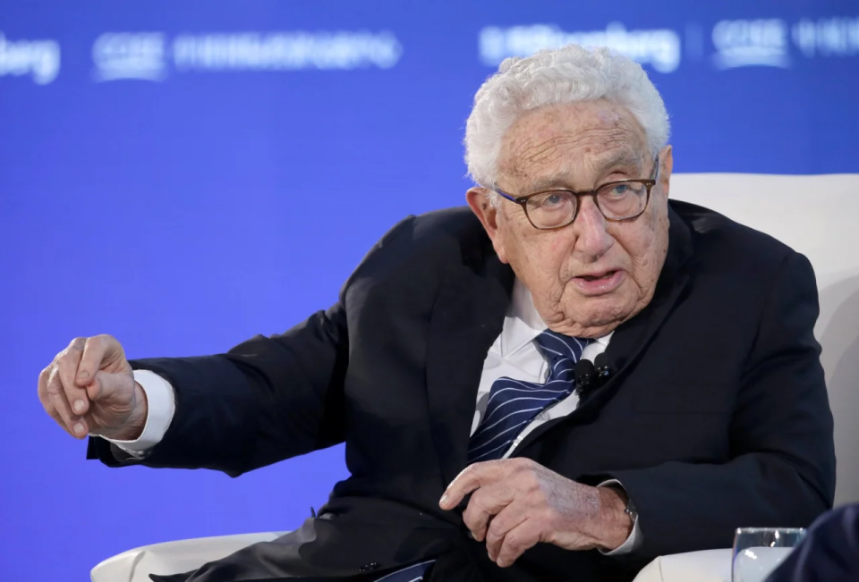 Former US Secretary of State Henry Kissinger called on Kyiv to make concessions in talks with Moscow <span class="copyright">REUTERS / Jason Lee</span>