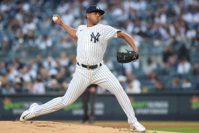 Yankees shortstop Gleyber Torres returns from injure do the yankees have  names on their jerseys d list