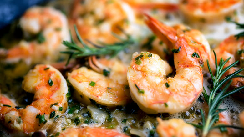cooked shrimp with herbs