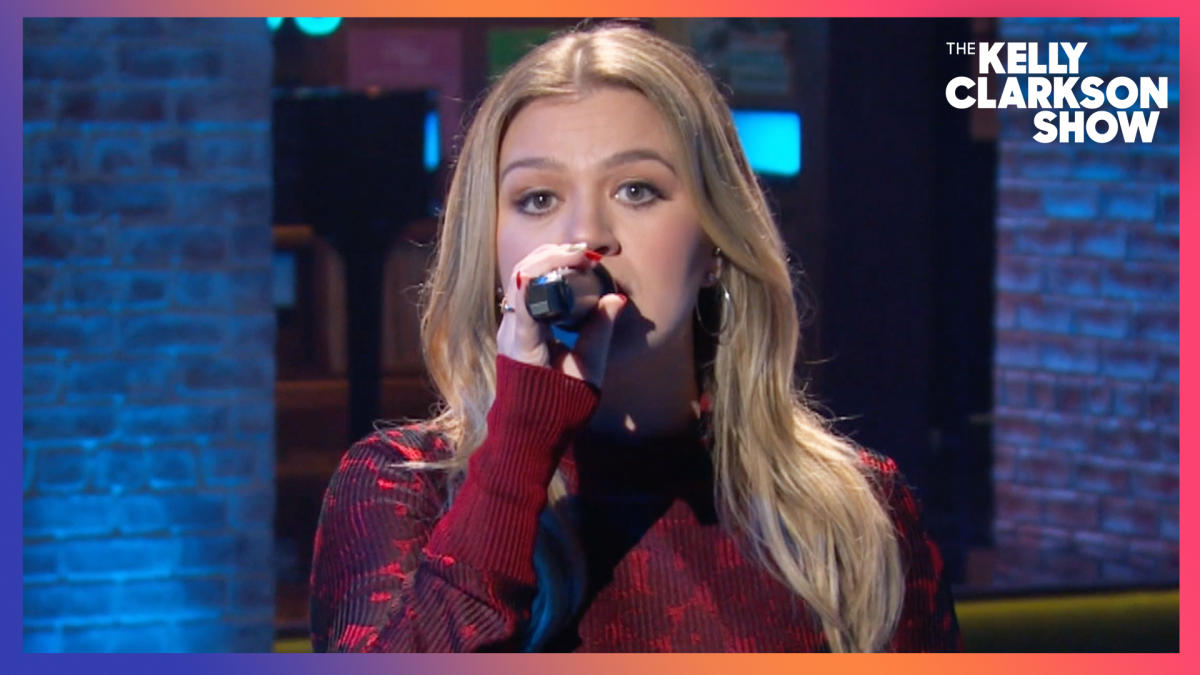 Kelly Clarkson Covers 'Unwritten' By Natasha Bedingfield Kellyoke