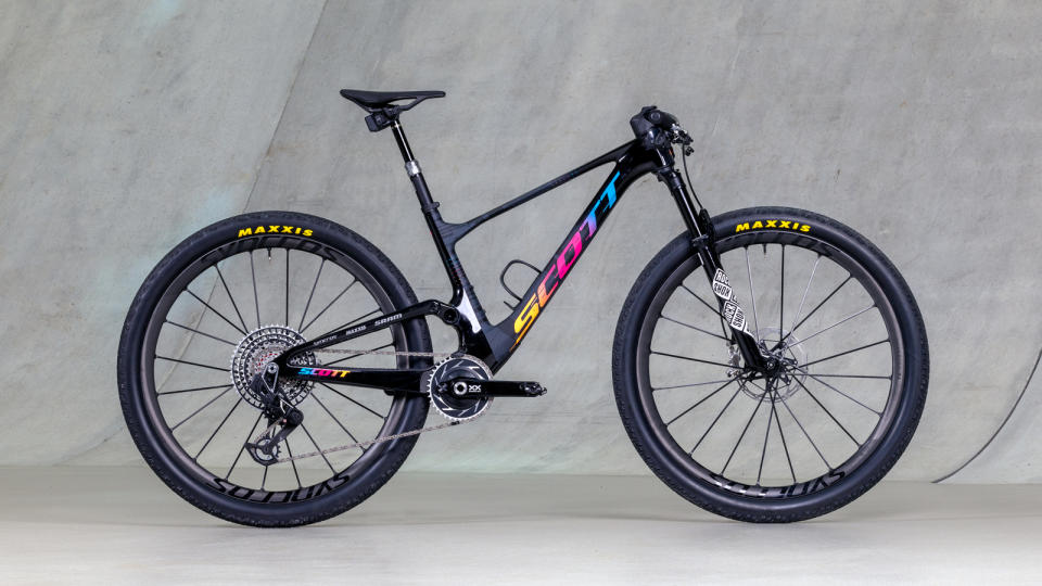 Nino Schurter's World Champs XC bike