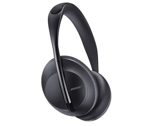 Enjoy a whopping 51% discount on these noise cancelling headphones