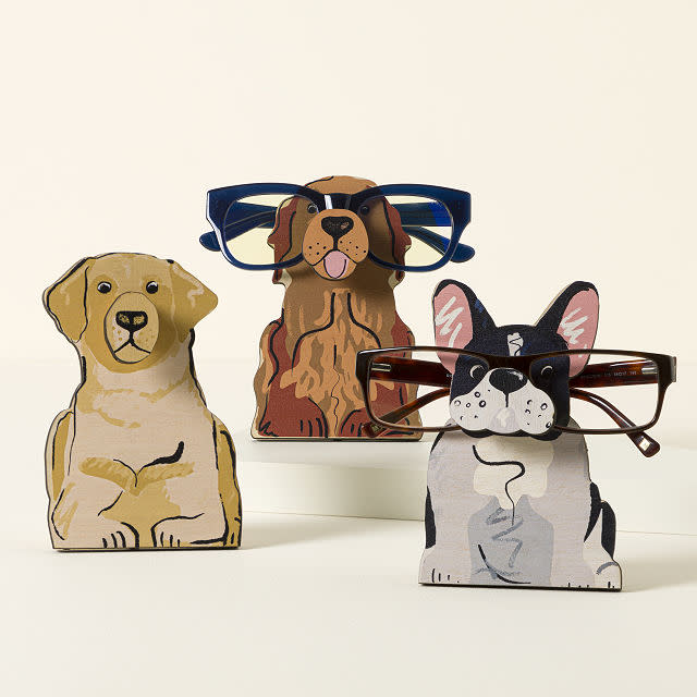 <p><a href="https://go.redirectingat.com?id=74968X1596630&url=https%3A%2F%2Fwww.uncommongoods.com%2Fproduct%2Fcustom-dog-eyeglass-holder&sref=https%3A%2F%2Fwww.womansday.com%2Frelationships%2Fg60709205%2Ffunny-gifts-for-men%2F" rel="nofollow noopener" target="_blank" data-ylk="slk:Shop Now;elm:context_link;itc:0;sec:content-canvas" class="link ">Shop Now</a></p><p>Custom Dog Eyeglass Holder</p><p>uncommongoods.com</p><p>$40.00</p><span class="copyright">Uncommon Goods</span>