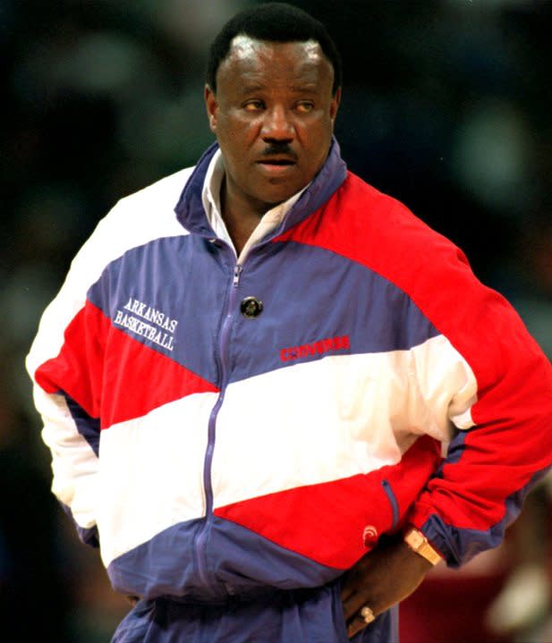 1 APR 1994: ARKANSAS COACH NOLAN RICHARDSON OVERSEES PRACTICE PRIOR TO THE SEMI-FINAL GAME AGAINST ARIZONA. Mandatory Credit: Doug Pensinger/ALLSPORT