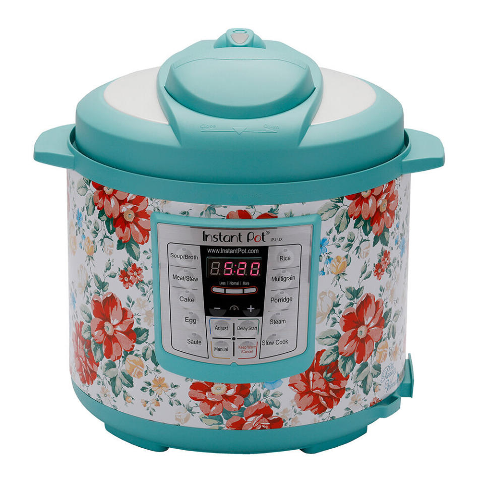 Instant Pot Pioneer Woman LUX60 Vintage Floral 6 Qt 6-in-1 Multi-Use Cooker. (Photo: Walmart)