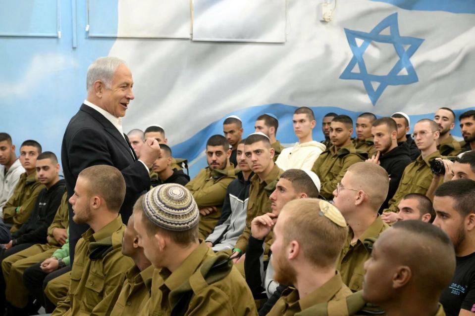 以色列總理內坦雅胡（Benjamin Netanyahu）與軍方關係緊張。   圖：翻攝自內坦雅胡推特（資料照）