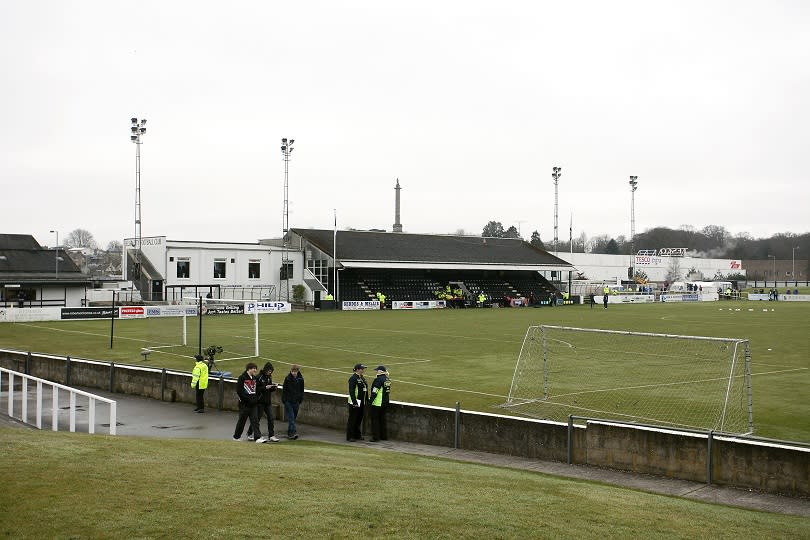 Sure, Leyton Orient finished their 3pm kick-off at 6:50pm on Saturday but they got there in the end.Jon Spurling recalls the strange tales of games that didnt get that far for all manner of reasons