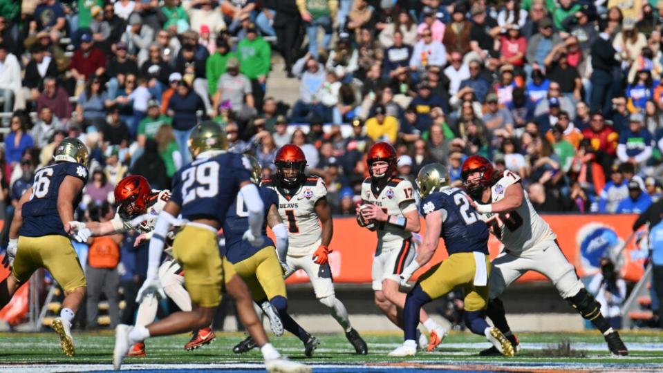 Tony the Tiger Sun Bowl - Notre Dame v Oregon State