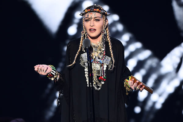 Madonna en el escenario de los VMAs 2018, donde dedicó 6 minutos como homenaje a Aretha Frankin. Foto: Michael Loccisano / Getty Images.