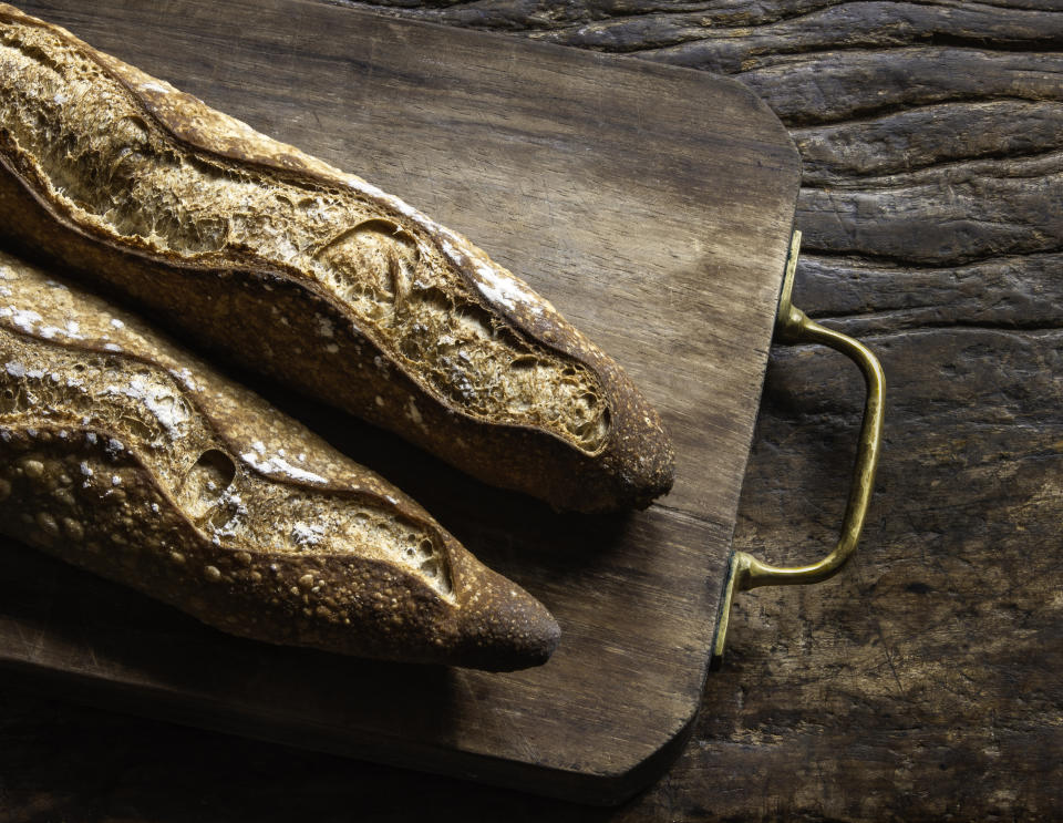 I find impossible to resist a crisp, well done piece of bread. São Paulo city has dozens of excellent bakeries, an inheritance of the many European immigrants who arrived to Brazil many decades ago.