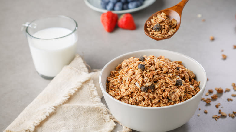 bowl of granola