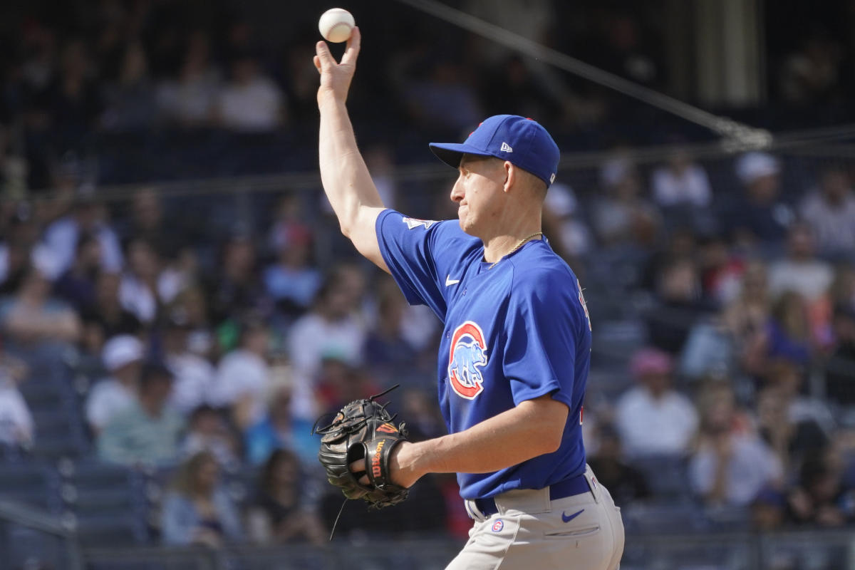 Frank Schwindel Baseball Paper Poster Cubs - Frank Schwindel