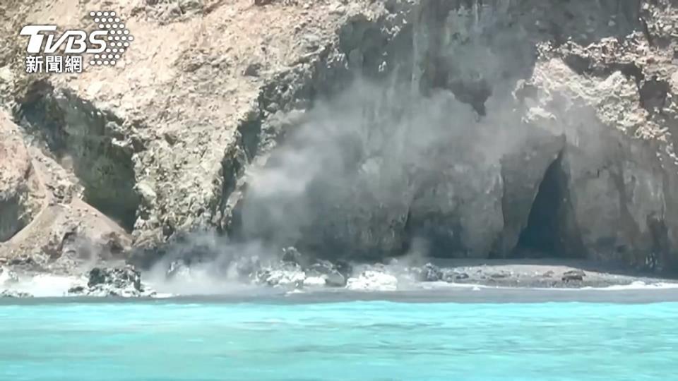 龜山島是一座活火山。（圖／TVBS資料畫面）