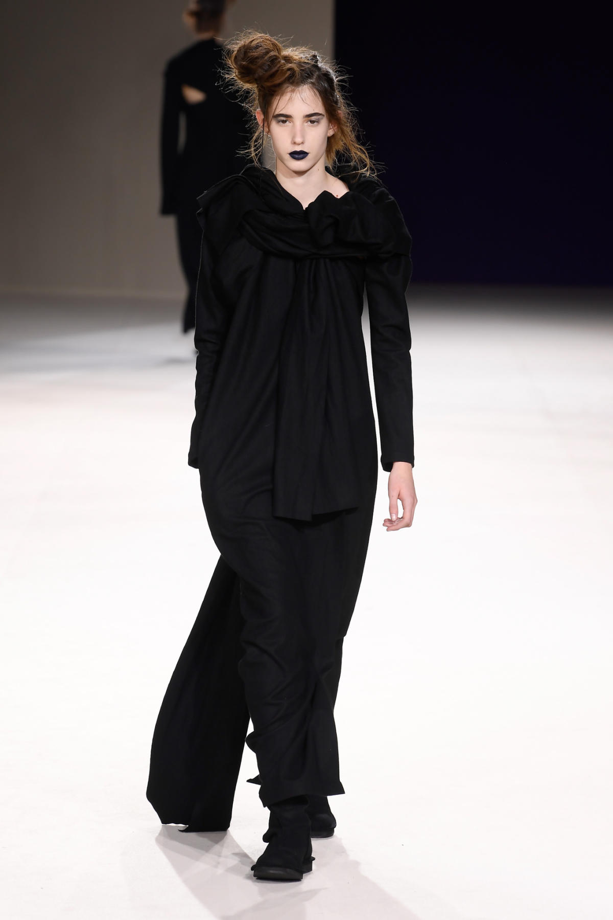 Yohji Yamamoto RTW Fall 2019