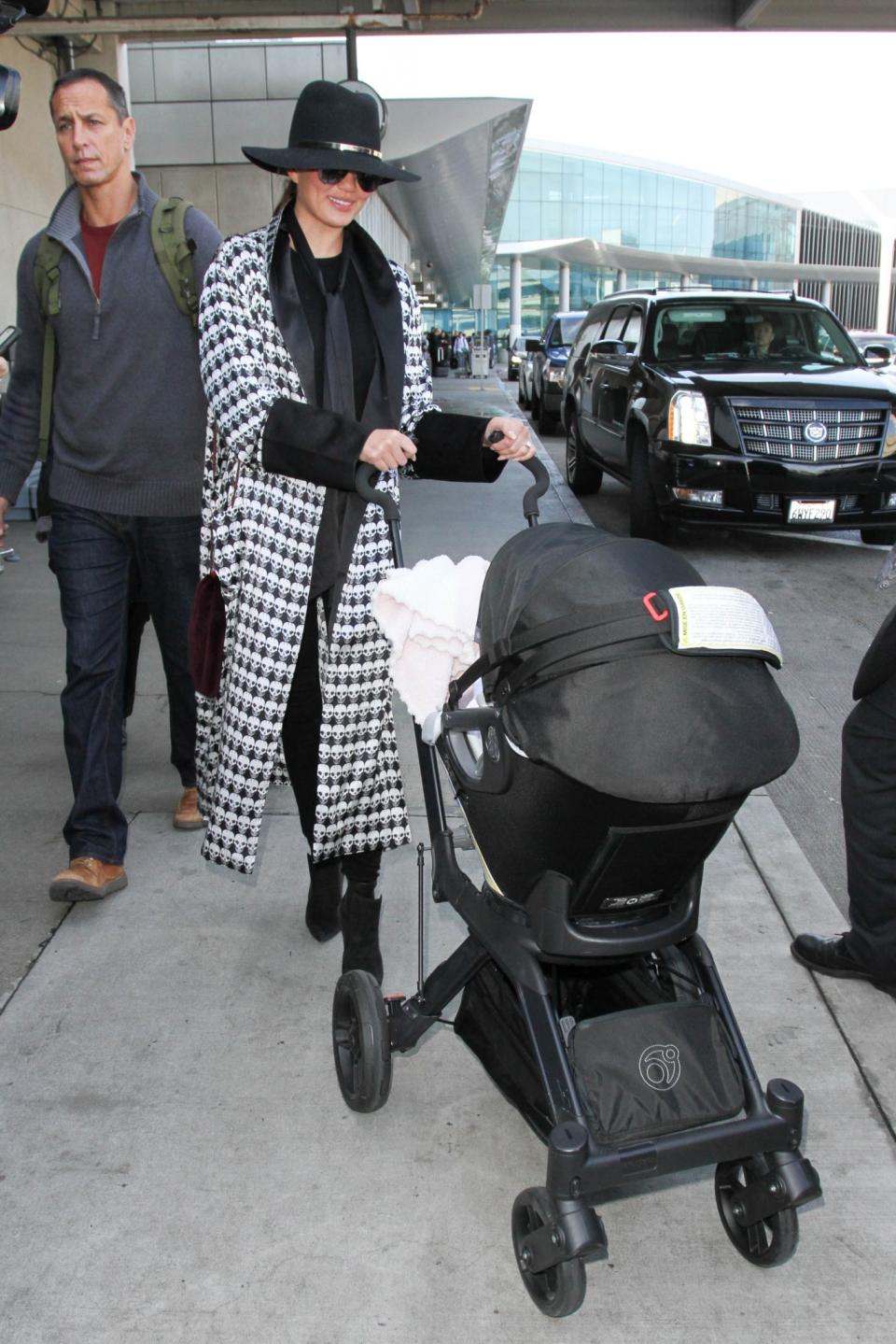 Chrissy Teigen was spotted at LAX on December 16, 2016 in Los Angeles, California. (Photo: Getty Images)