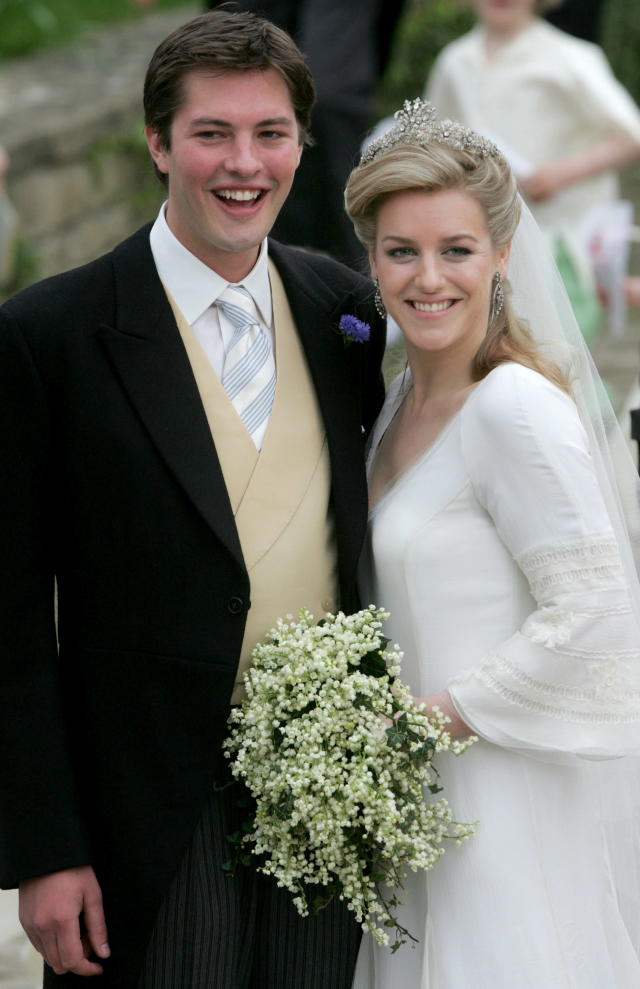 Laura Parker Bowles y Harry Lopes en su boda en el 2006/Getty Images