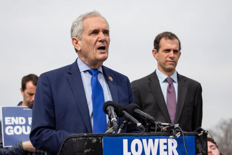 El representante demócrata Lloyd Doggett (Photo by Samuel CORUM / GETTY IMAGES NORTH AMERICA / AFP)