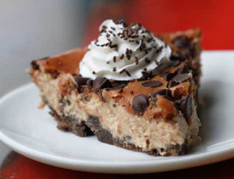 Peanut Butter Chocolate Chip Pie