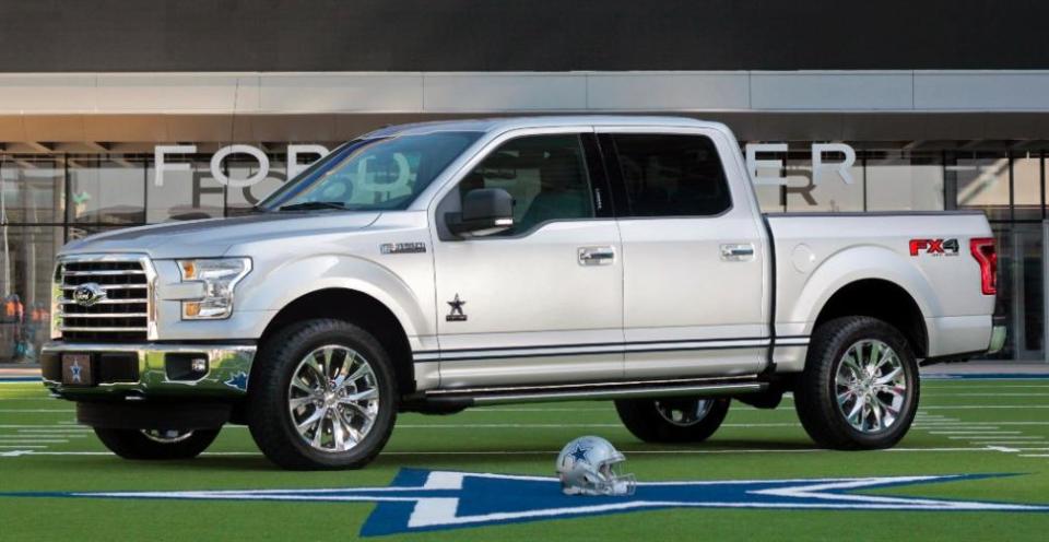 Ford F-150 Dallas Cowboys Edition photo