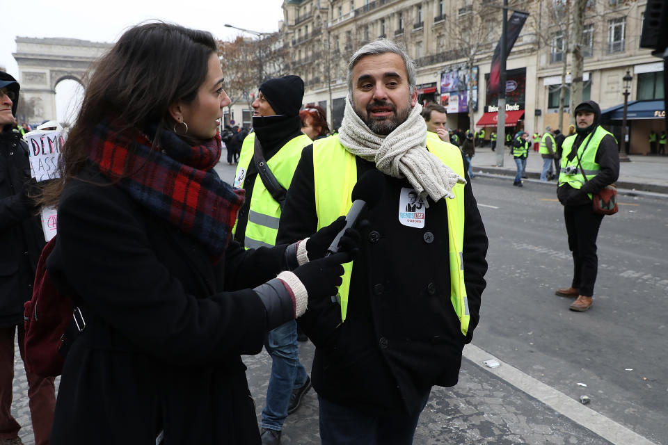 Gilets jaunes, la passe à 10